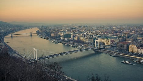 Blick auf Budapest von der Zitadelle