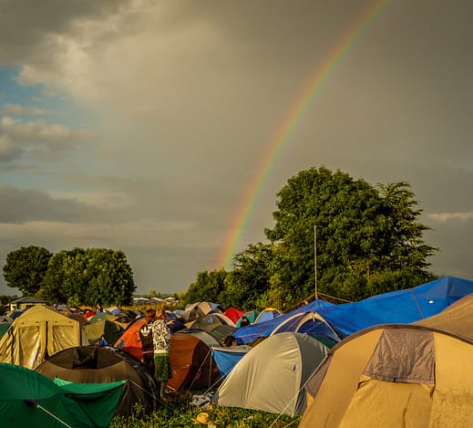 Regenbogen auf dem Campingplatz vom Melt! Festival 2009